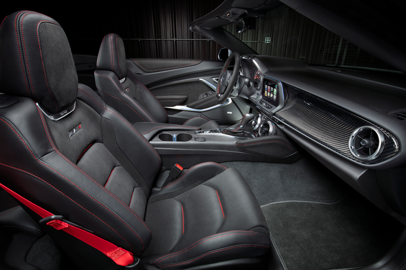 Illustration for article titled The 2017 Chevrolet Camaro ZL1 Convertible Is Your 640-Horse Sky Chariot